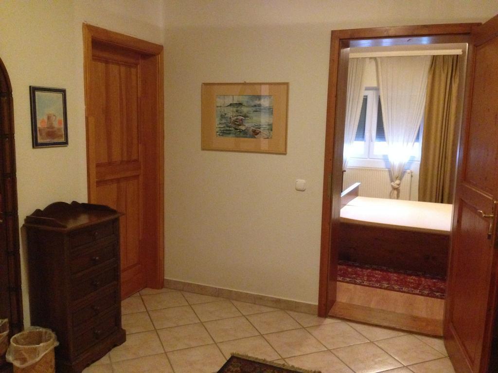 Juhasz Fogado Bed & Breakfast Fonyód Rom bilde
