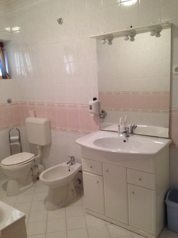 Juhasz Fogado Bed & Breakfast Fonyód Rom bilde